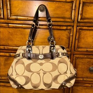 Coach Cream and Brown Shoulder Bag